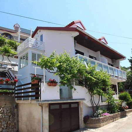 Apartments Silvija Cubranic Baška Exterior foto